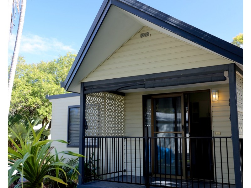 8/946 Scenic Highway, Kinka Beach QLD 4703