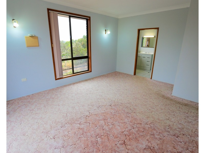 384 Coowonga Road, Coowonga QLD 4702