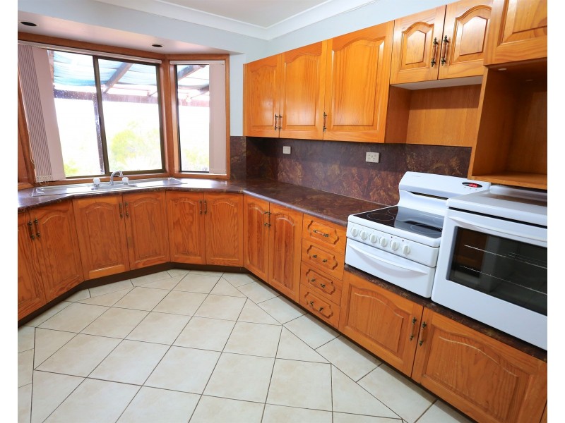 384 Coowonga Road, Coowonga QLD 4702