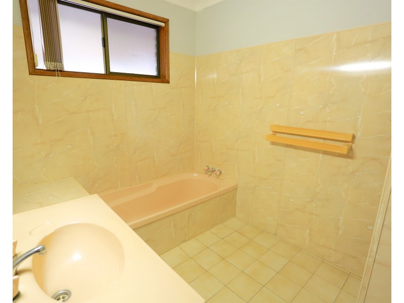 384 Coowonga Road, Coowonga QLD 4702