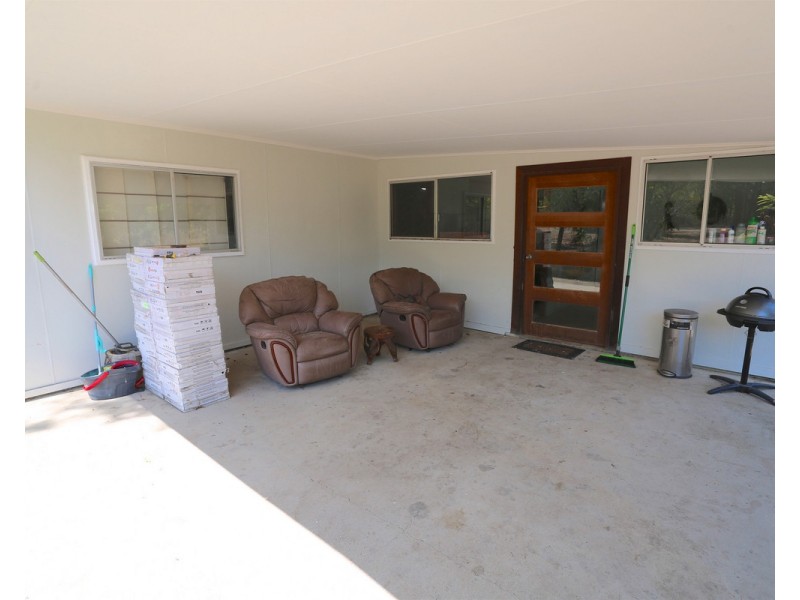 377 Tanby Post Office Road, Tanby QLD 4703