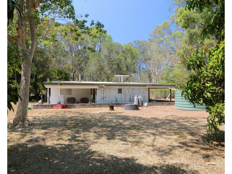 377 Tanby Post Office Road, Tanby QLD 4703