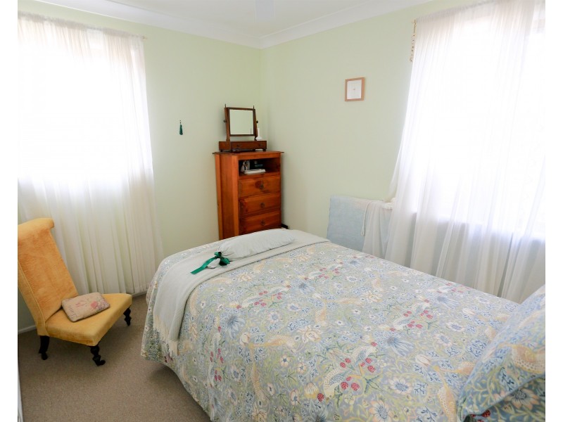 4/25 Richard Street, Emu Park QLD 4710