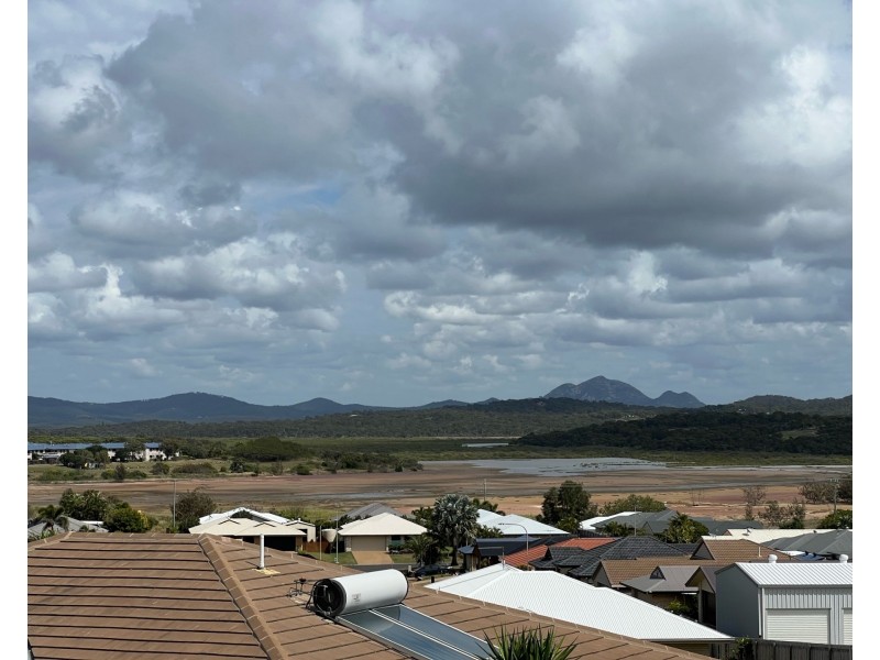 18 Haliotis Avenue, Zilzie QLD 4710