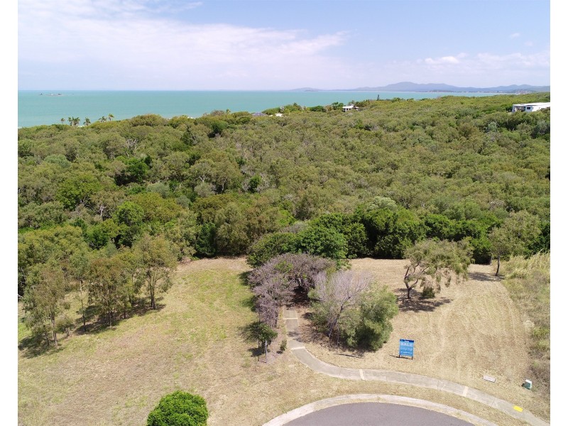 8 Woodland Place, Zilzie QLD 4710