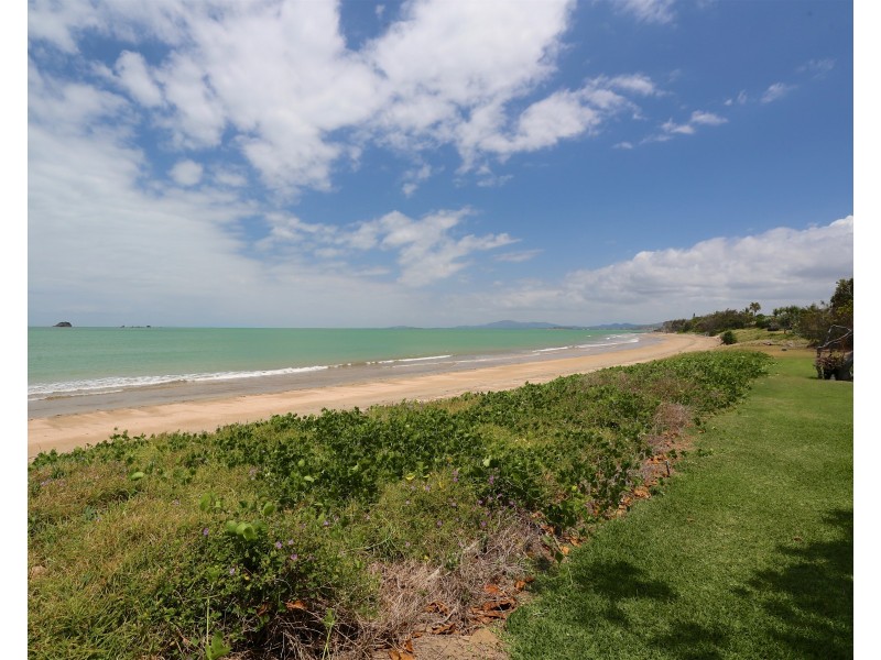 8 Woodland Place, Zilzie QLD 4710