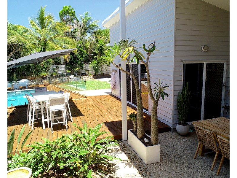 9 Hillside Court, Zilzie QLD 4710