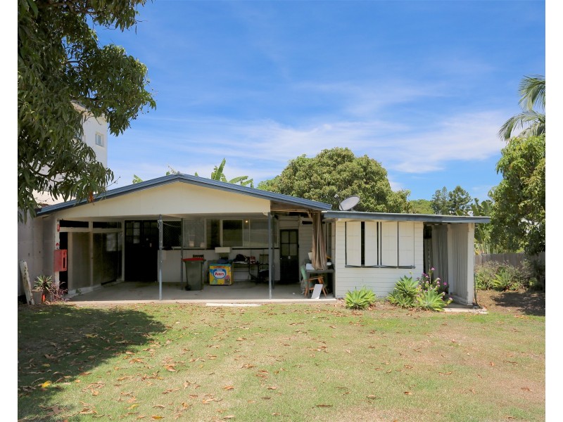 34-38 Bright Street, Emu Park QLD 4710