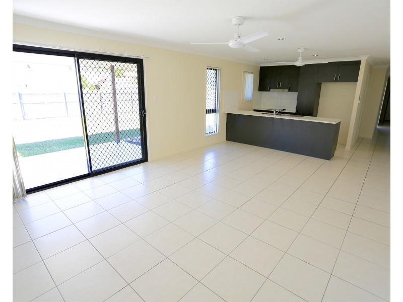 23 Beachside Circuit, Mulambin QLD 4703