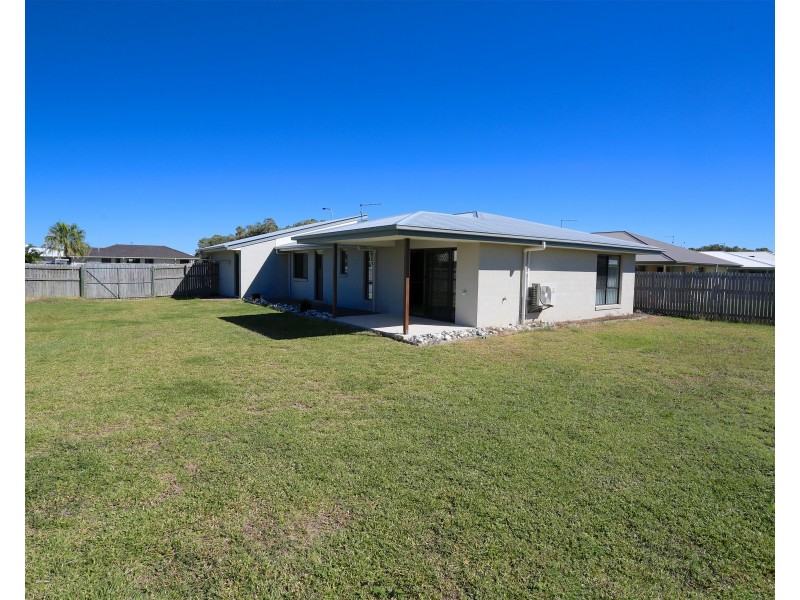 23 Beachside Circuit, Mulambin QLD 4703