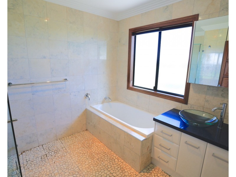 72 Monaco Drive, Zilzie QLD 4710