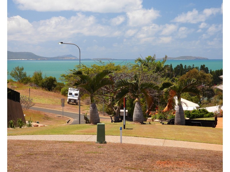 18 Livistonia Crescent, Emu Park QLD 4710