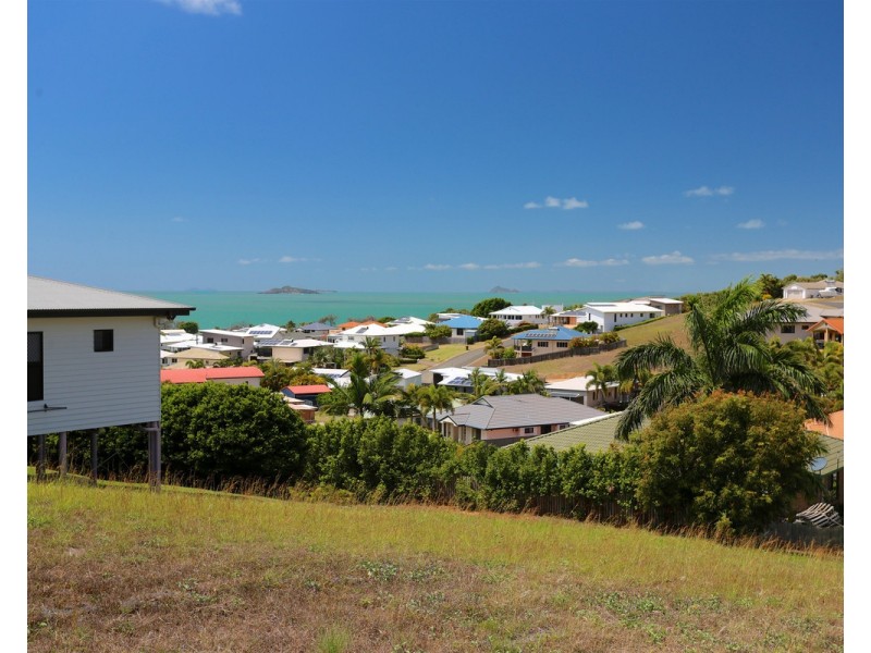 18 Livistonia Crescent, Emu Park QLD 4710