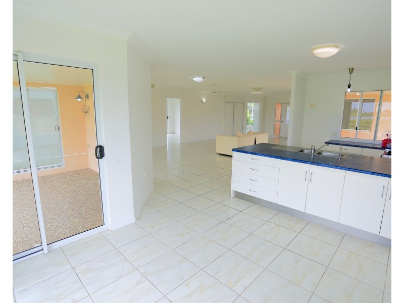 15 Monaco Drive, Zilzie QLD 4710