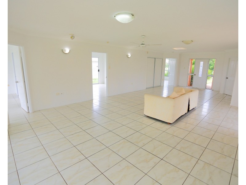 15 Monaco Drive, Zilzie QLD 4710