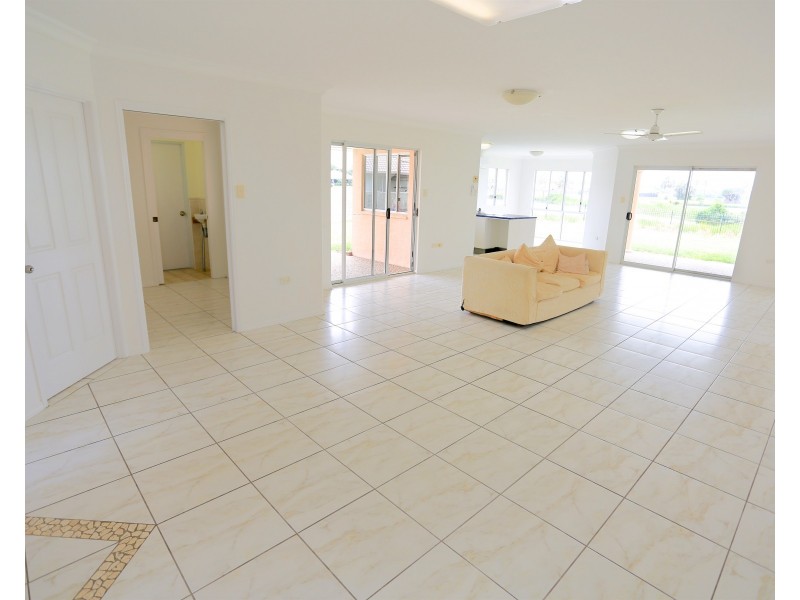 15 Monaco Drive, Zilzie QLD 4710