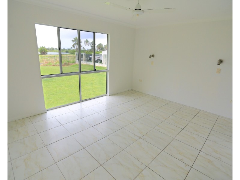 15 Monaco Drive, Zilzie QLD 4710