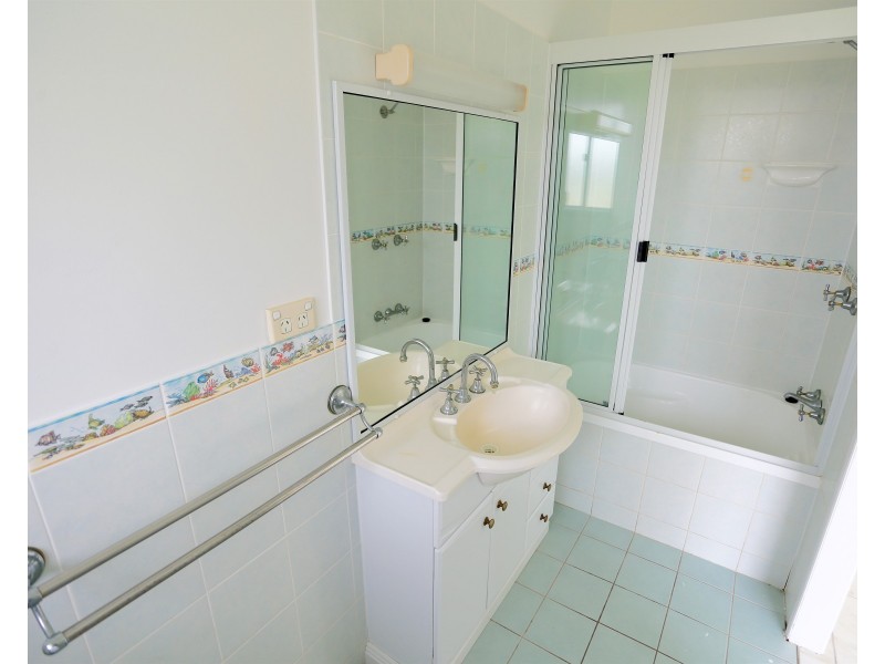 15 Monaco Drive, Zilzie QLD 4710