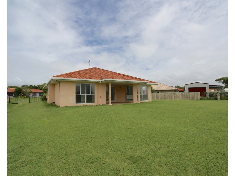 15 Monaco Drive, Zilzie QLD 4710