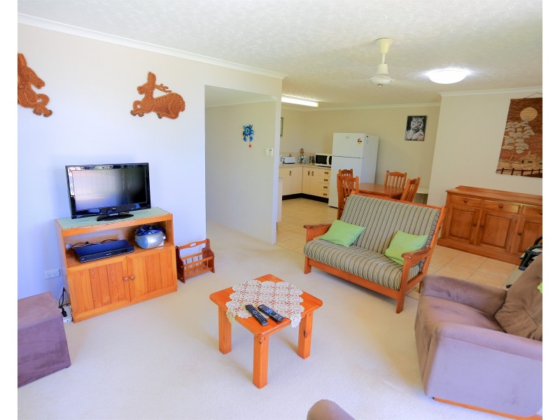 2/46 Ferguson Street, Emu Park QLD 4710