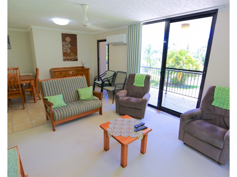 2/46 Ferguson Street, Emu Park QLD 4710