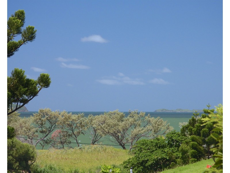 2/46 Ferguson Street, Emu Park QLD 4710