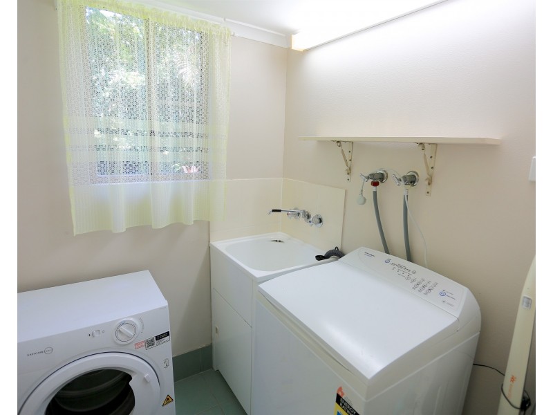 2/46 Ferguson Street, Emu Park QLD 4710