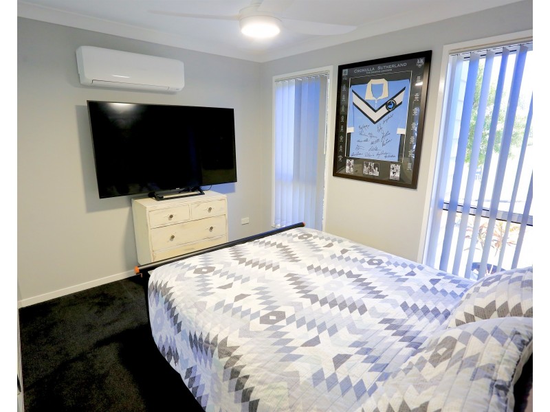 67 Cocoanut Point Drive, Zilzie QLD 4710