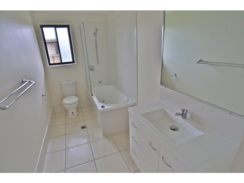 3 Amalfi Drive, Zilzie QLD 4710