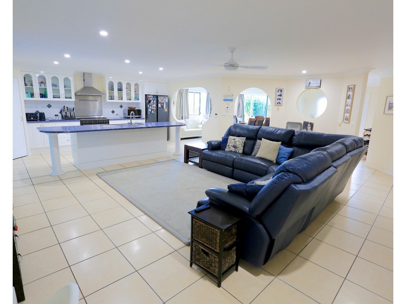 7 San Marino Way, Zilzie QLD 4710