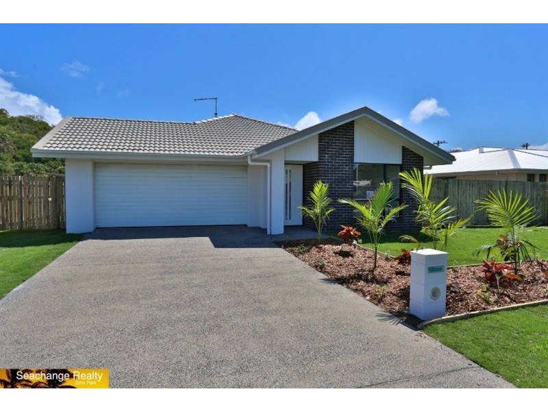 32 Riviera Way, Mulambin QLD 4703