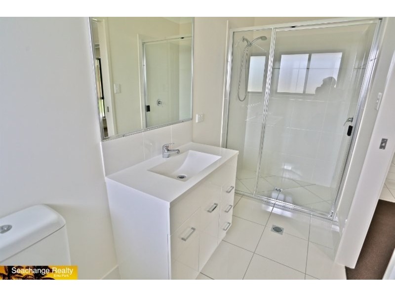 32 Riviera Way, Mulambin QLD 4703