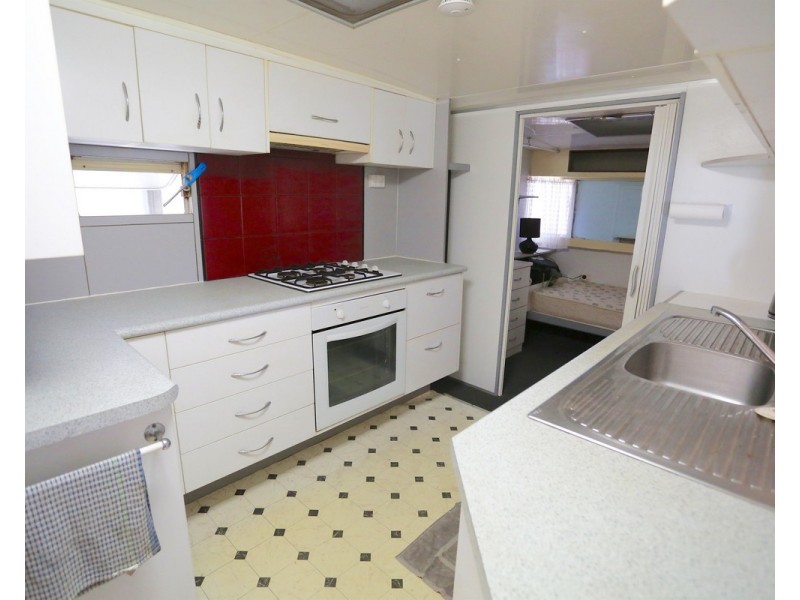 61/760 Scenic Highway, Kinka Beach QLD 4703