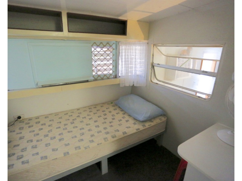 61/760 Scenic Highway, Kinka Beach QLD 4703