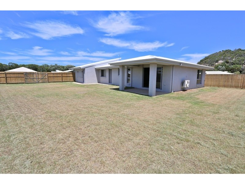4 Barramundi Street, Mulambin QLD 4703