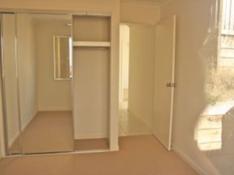 12 The Peak, Zilzie QLD 4710