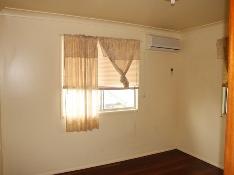 27 Fountain Street, Emu Park QLD 4710