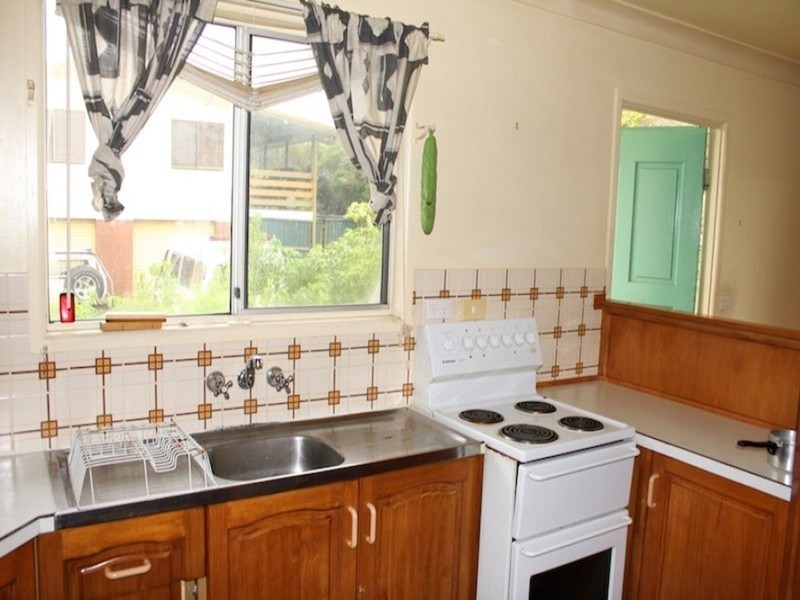 27 Fountain Street, Emu Park QLD 4710