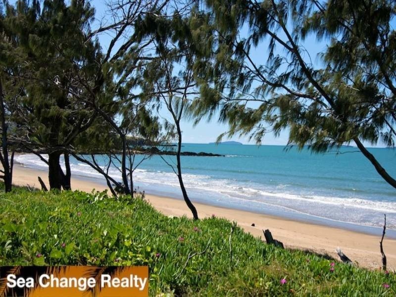24 Esplanade, Emu Park QLD 4710