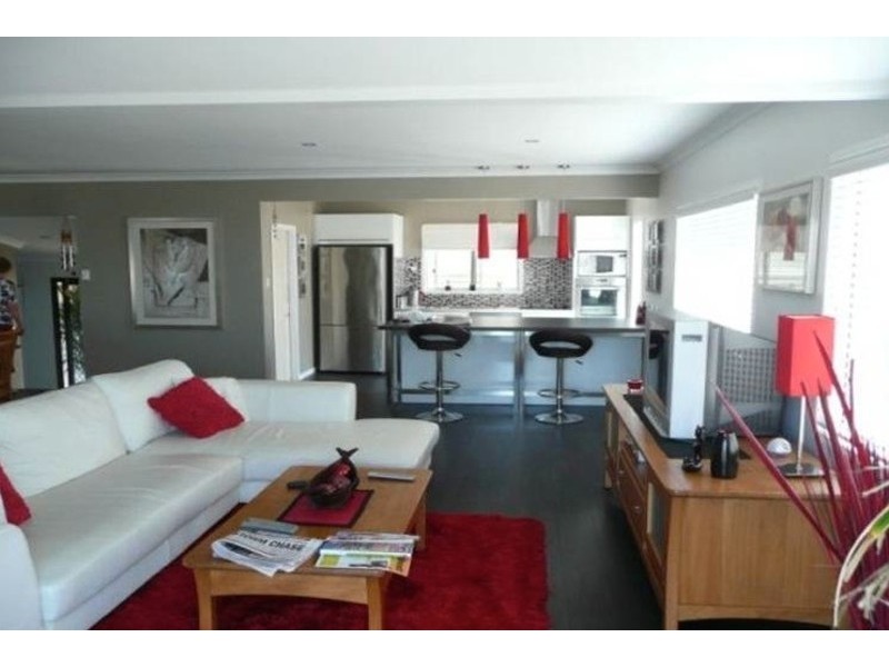 92 Schofield Parade, Keppel Sands QLD 4702