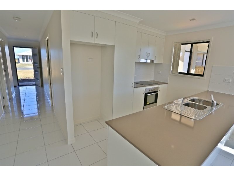 18 Eagle Heights, Zilzie QLD 4710