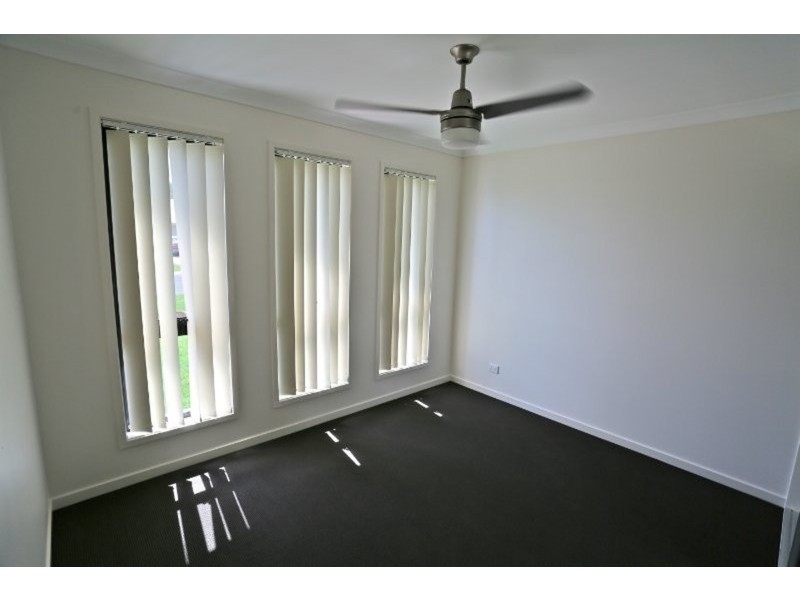 32 Outrigger Drive, Mulambin QLD 4703