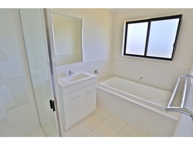 65 Monaco Drive, Zilzie QLD 4710
