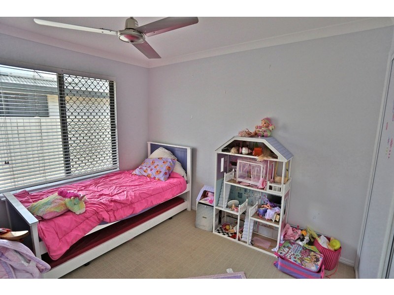 1 Timbers Beach Road, Zilzie QLD 4710