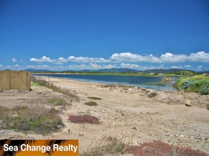 74 Amalfi Drive, Zilzie QLD 4710