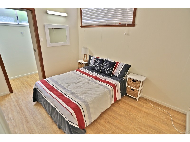 B/22 Granville Street, Emu Park QLD 4710
