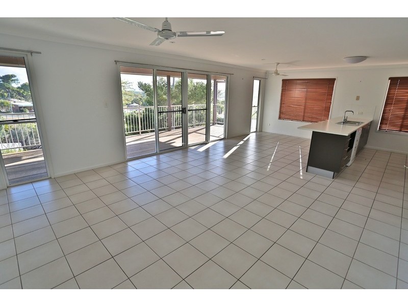 32 Connor Street, Emu Park QLD 4710