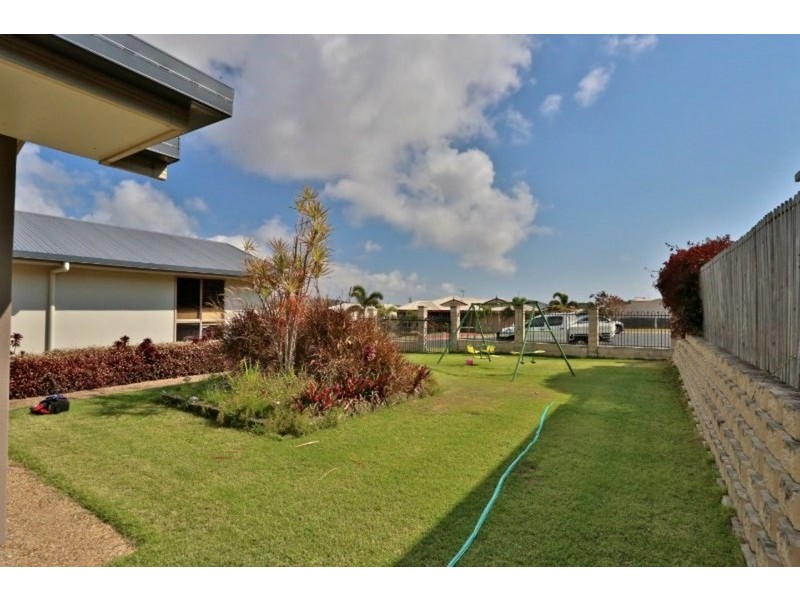 18 Triton Close, Emu Park QLD 4710