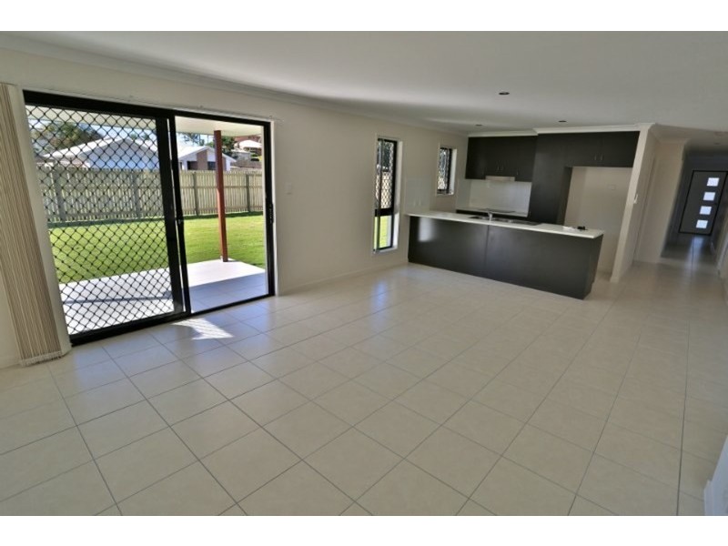 23 Beachside Circuit, Mulambin QLD 4703