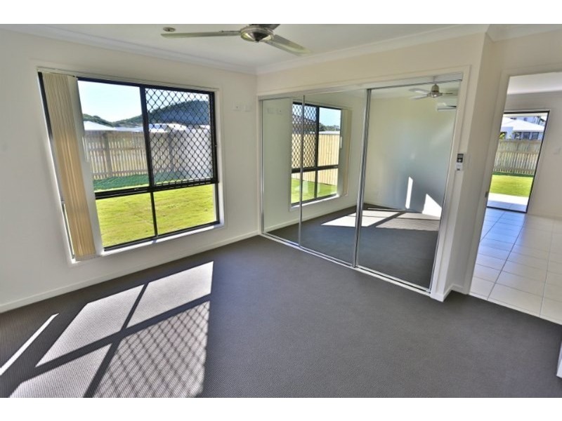 23 Beachside Circuit, Mulambin QLD 4703